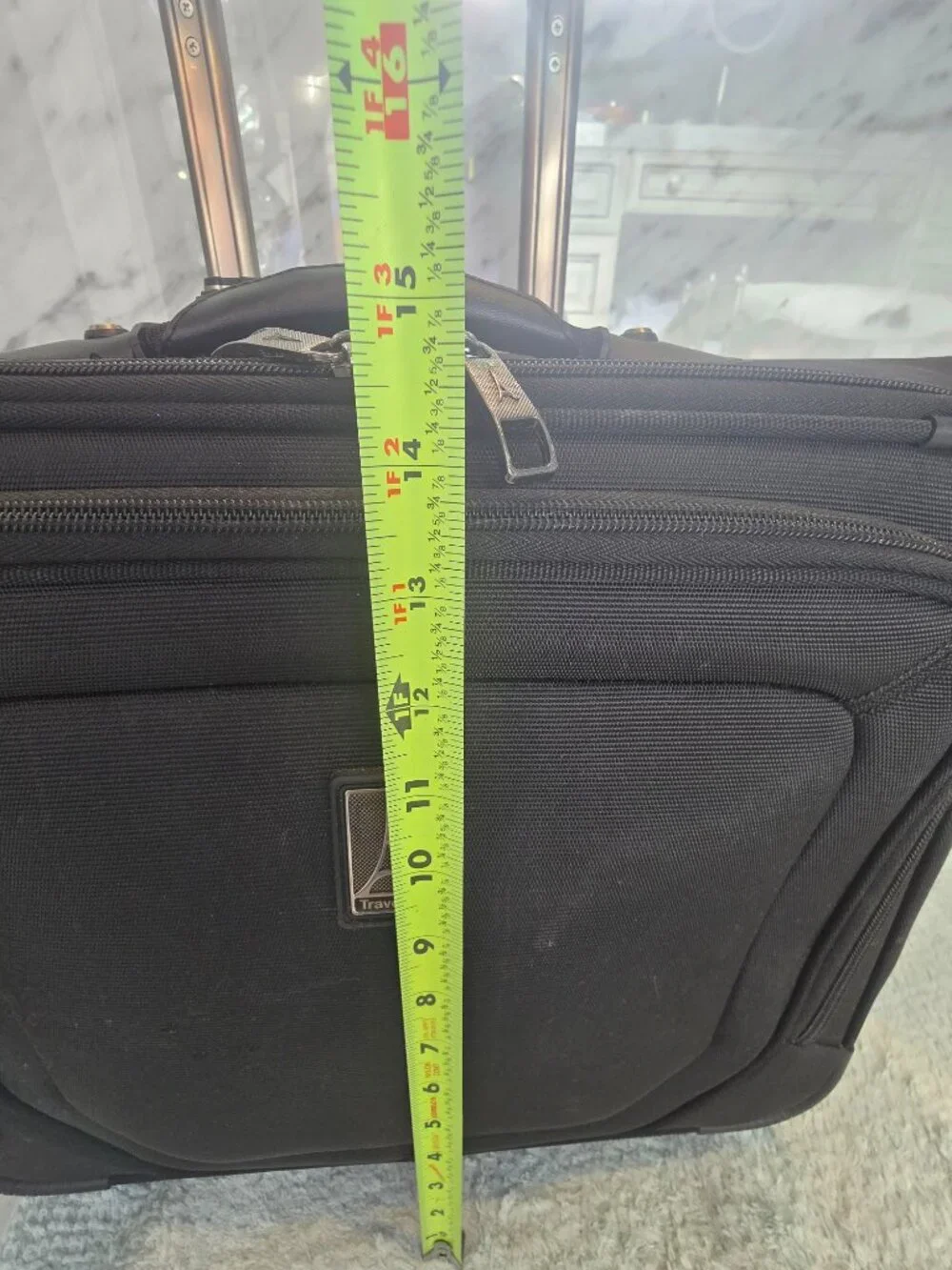 Travelpro 16
